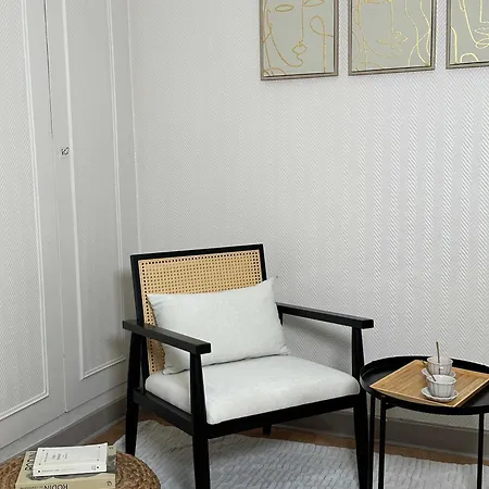 Parisian Family Flat