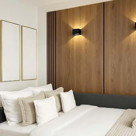 Champs Elysees - Premium Family For 5