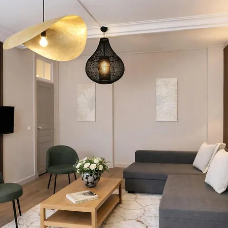Champs Elysees - Premium Family For 5 Apartamento Paris