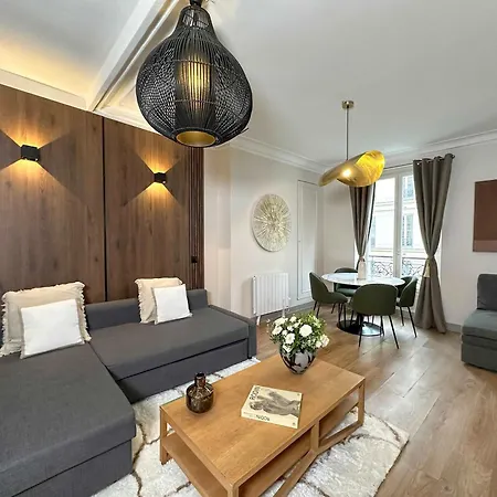 Parisian Family Flat Apartment