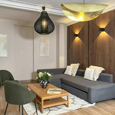 Parisian Family Flat Apartment